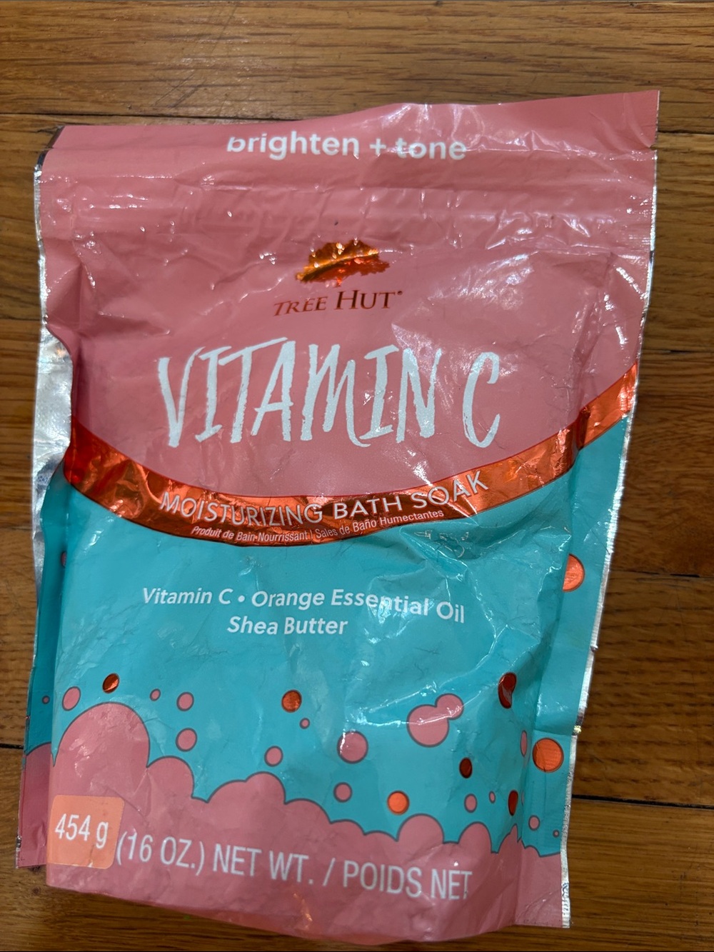 Tree Hut Vitamin C Moisturizing Bath Soak — Pink & Teal